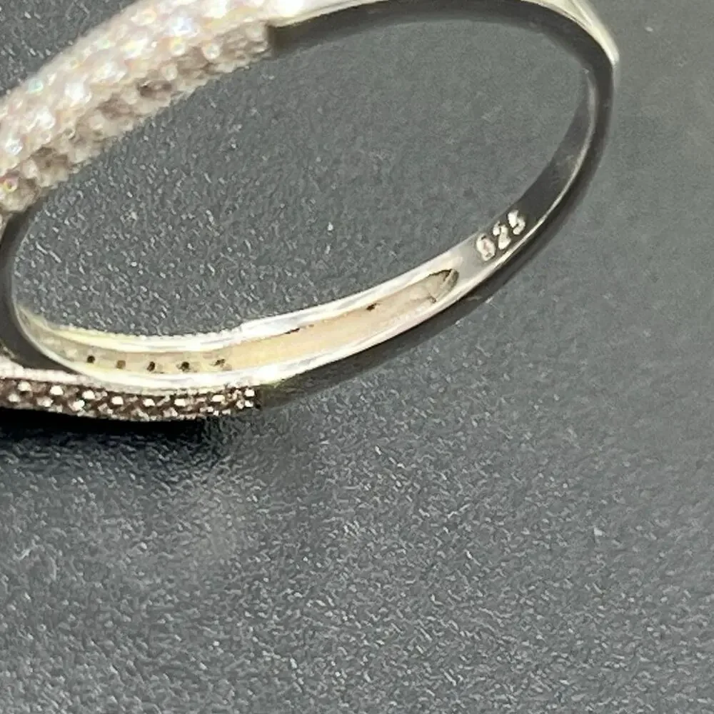 925 Sterling Silver Cathedral Solitaire Ring‎ 7mm Round CZ Pavé Accents Size 8